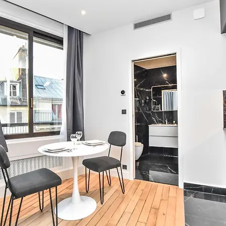 Apartment Chic W Jacuzzi - 2p - Near Palais Garnier *